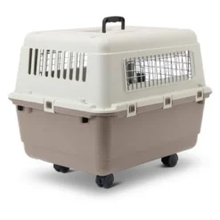 Savic Feria Transport Crate With Wheels -Happy Pet Shop 105470 savic transportbox feria mit rollen gr4 hs02 0