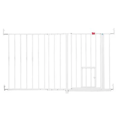 Carlson Extra Wide Pet Gate With Cat Flap - Image 4