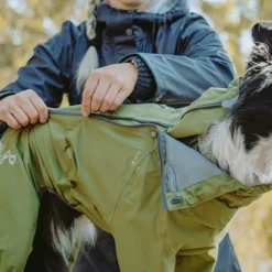 Hurtta Bare Rain Overalls Pine -Happy Pet Shop 188303 188304 188305 188396 186542 186543 hurtta forzooplus bare regenoverall pine hs 06 8